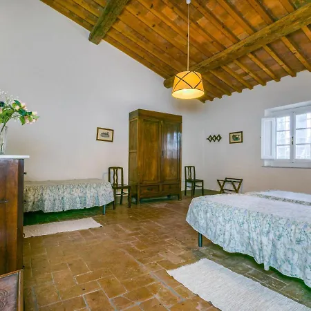 Semesterbostad Fattoria Di Scaletta By Interhome