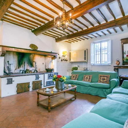 Fattoria Di Scaletta By Interhome